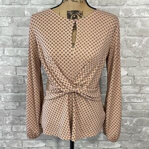 B’LEEV Crisscross Keyhole Blouse